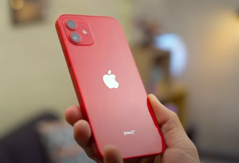 Apakah iPhone 12 Masih Worth It di Tahun 2024? Perbandingan Harga dan Fitur Terbarunya di Sini